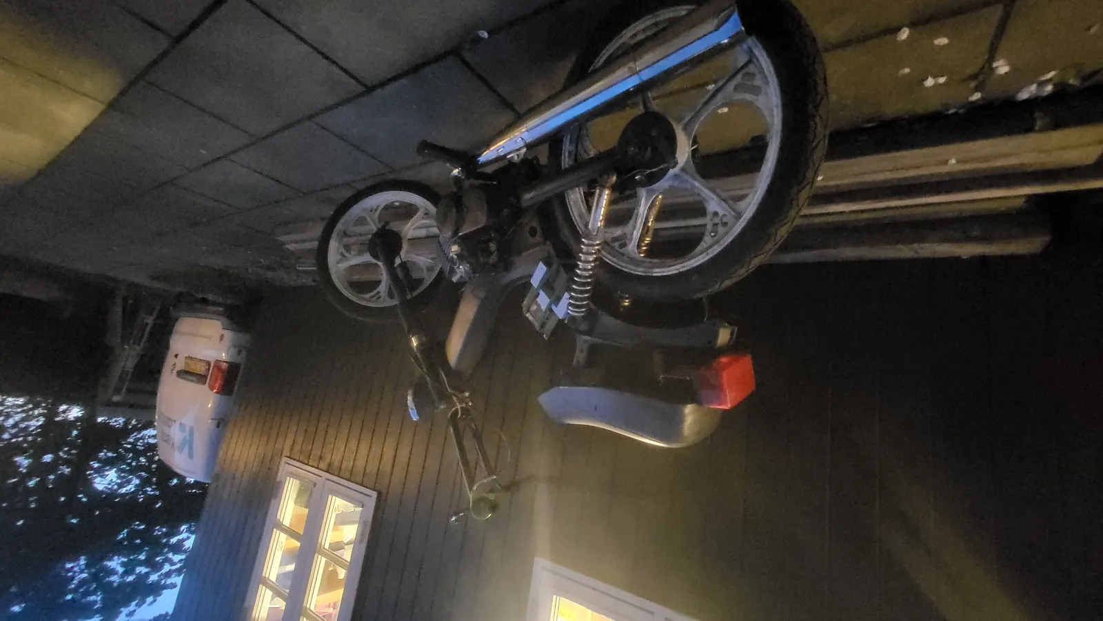 Tomos Quadro