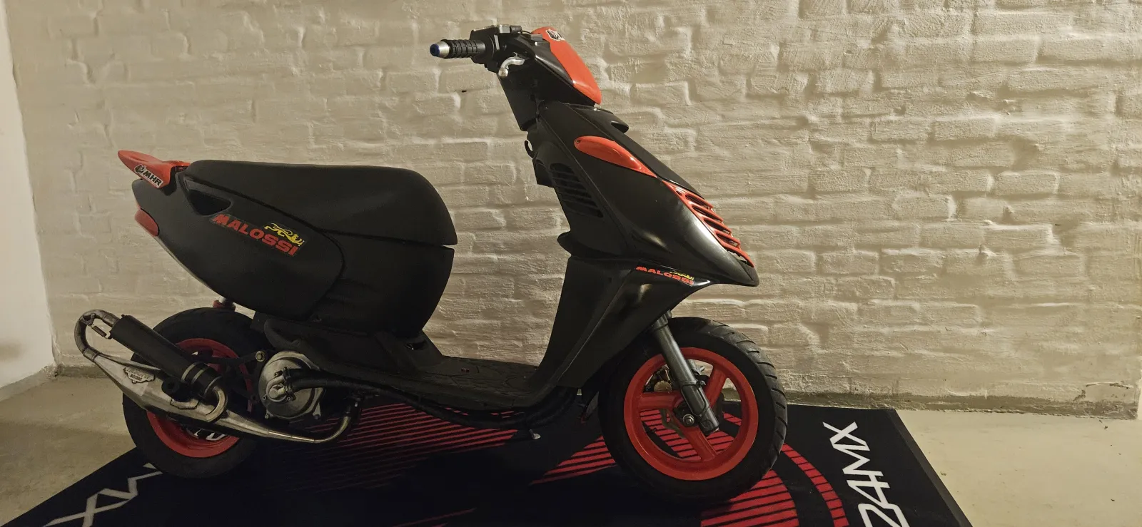 Aprilia Sonic LC TS6