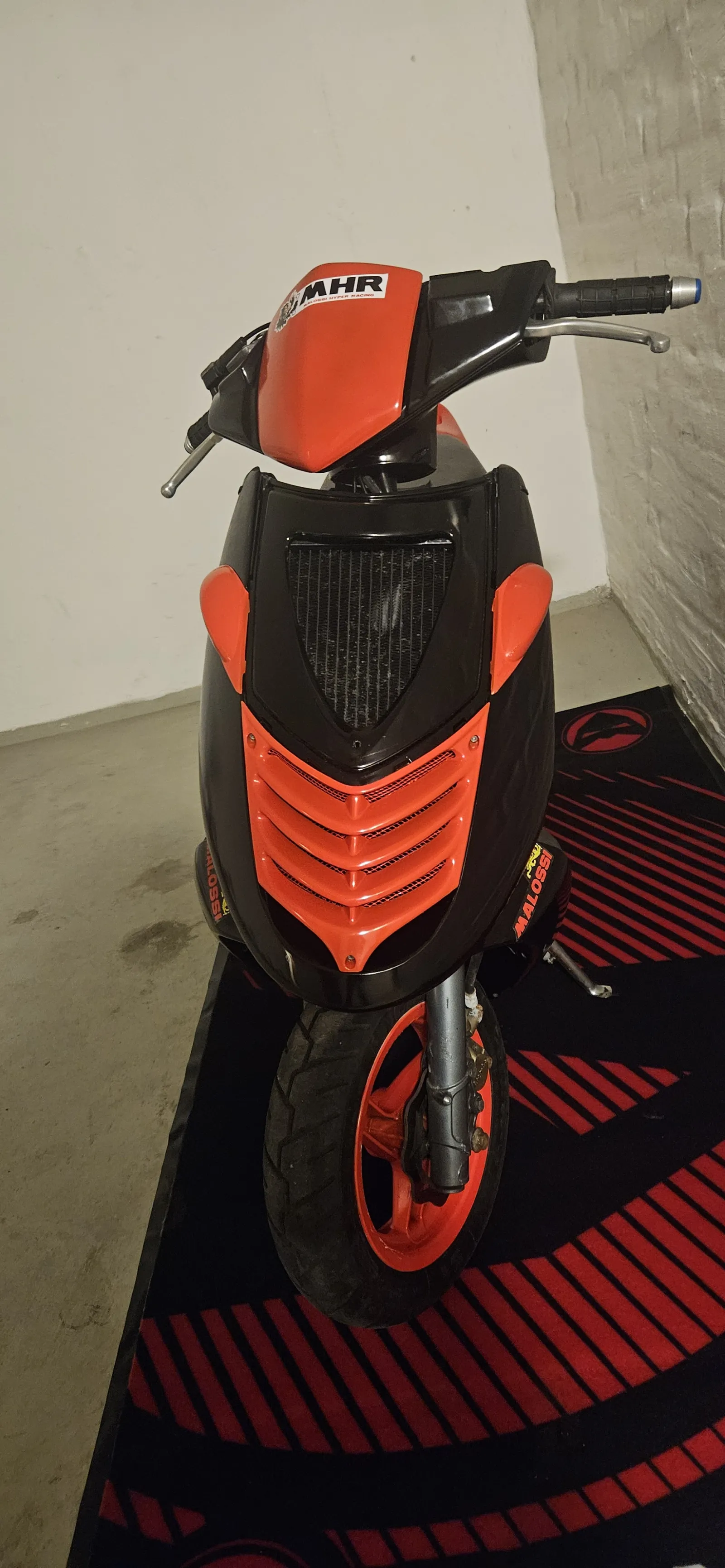 Aprilia Sonic LC TS6