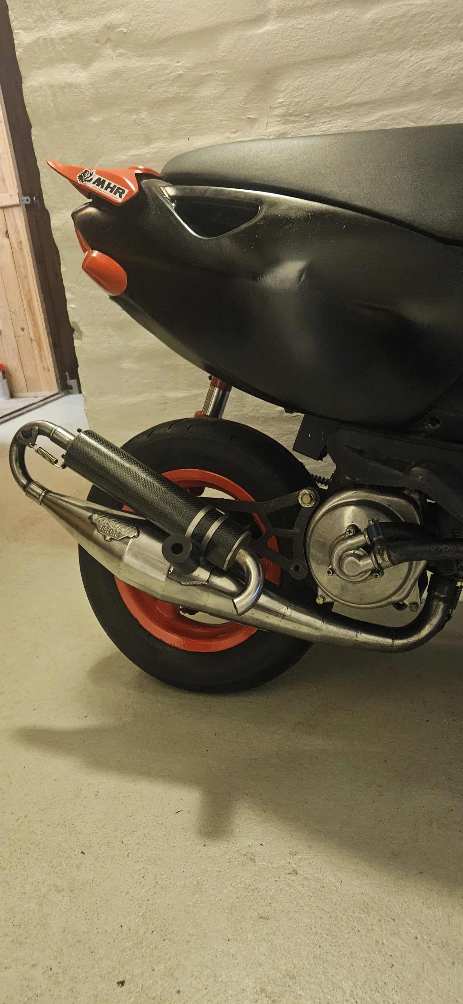 Aprilia Sonic LC TS6