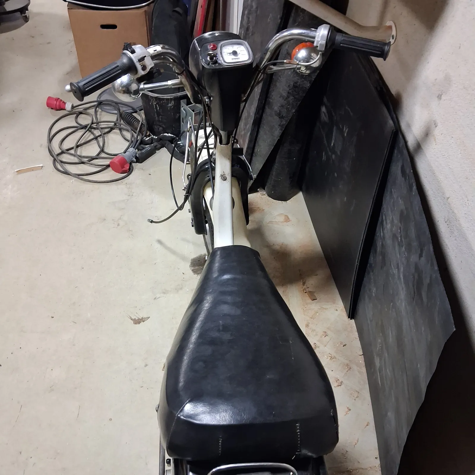 Suzuki fz50